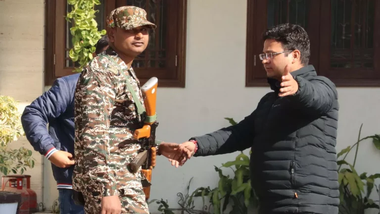 19_12_2024-income-tax-raid_23851656