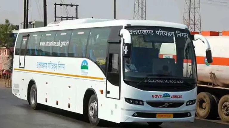 06_01_2025-volvo_bus_dehradun_23861786