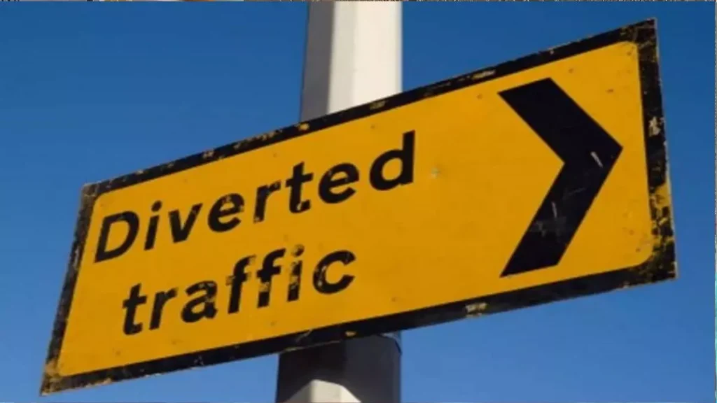 13_03_2025-traffic_diversion_23899338_10191719