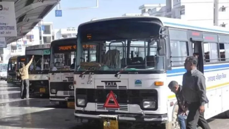 26_03_2025-uttarakhand_bus_23906080